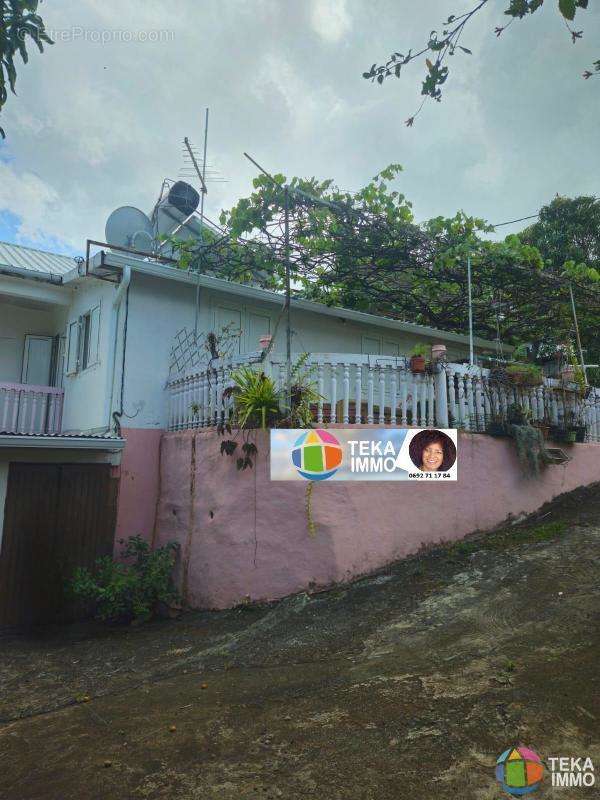 Maison à L&#039;ETANG-SALE