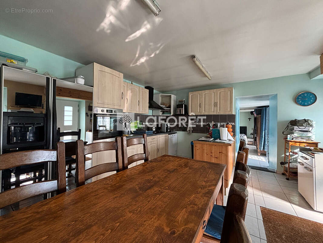 Maison à LA SEGALASSIERE