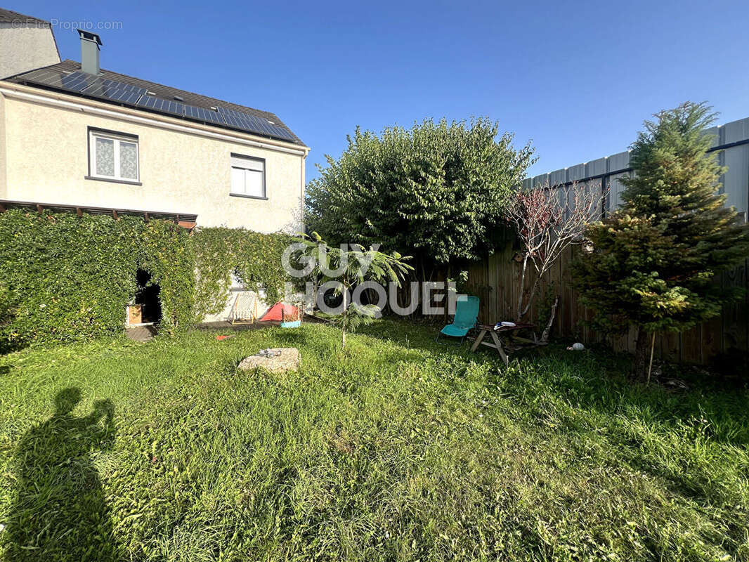 Maison à SAINT-MICHEL-SUR-ORGE