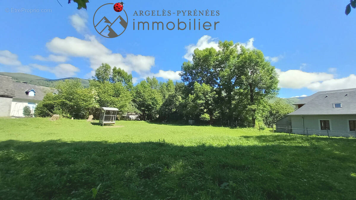 Terrain à ARRENS-MARSOUS