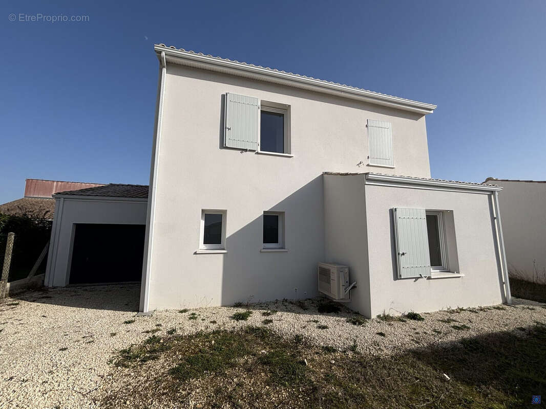 Maison à SAINT-PALAIS-SUR-MER