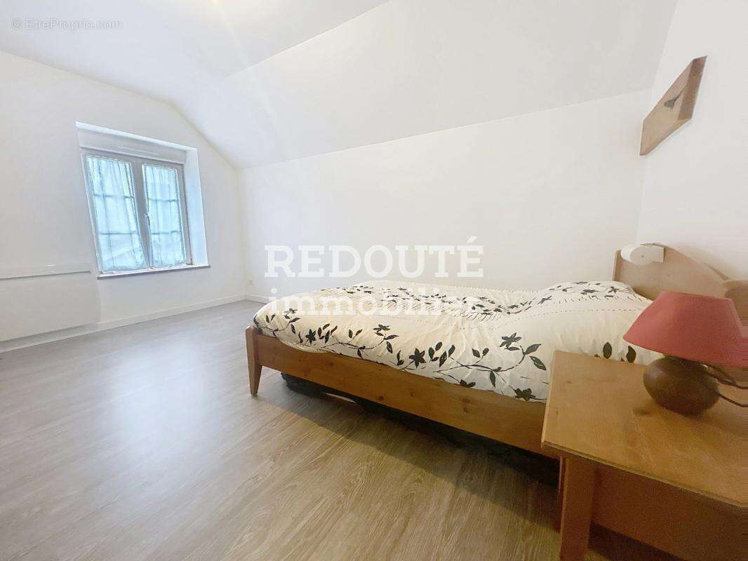 Maison 6 pièces familiale avec cour et jardin - Reims Rosnay - photo 11