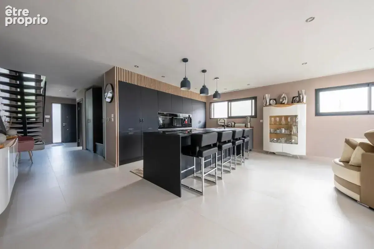 Maison récente de 5 pièces de 144 m² à Venerque - photo 3