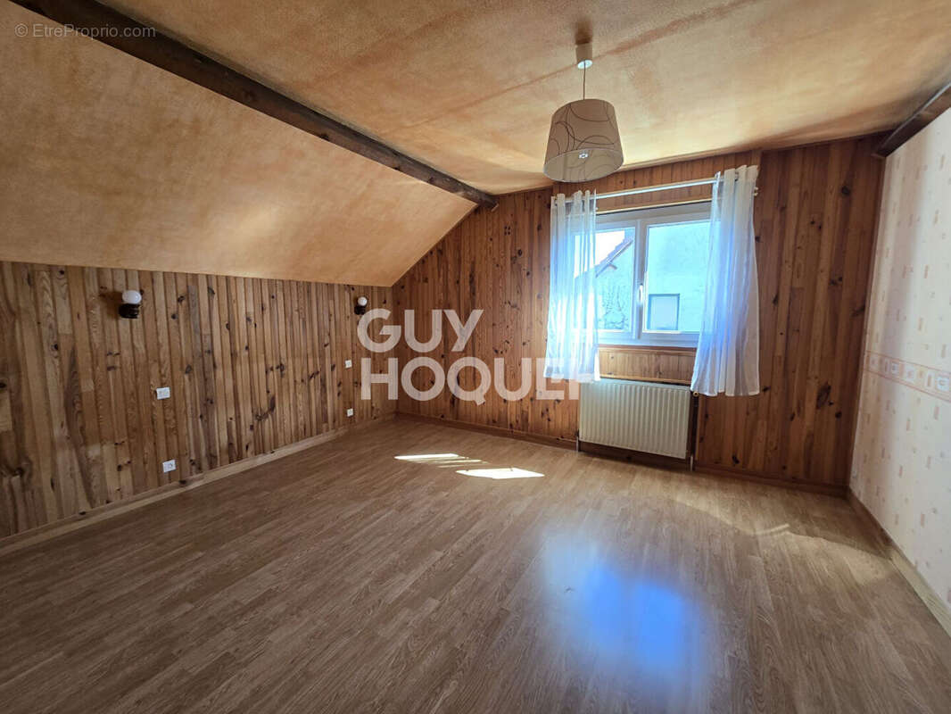 Maison à MILLY-LA-FORET