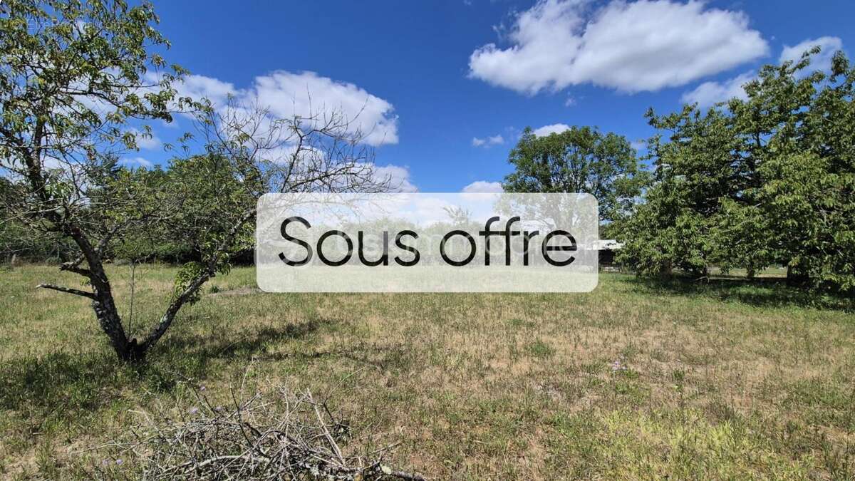 Terrain à FAY-AUX-LOGES