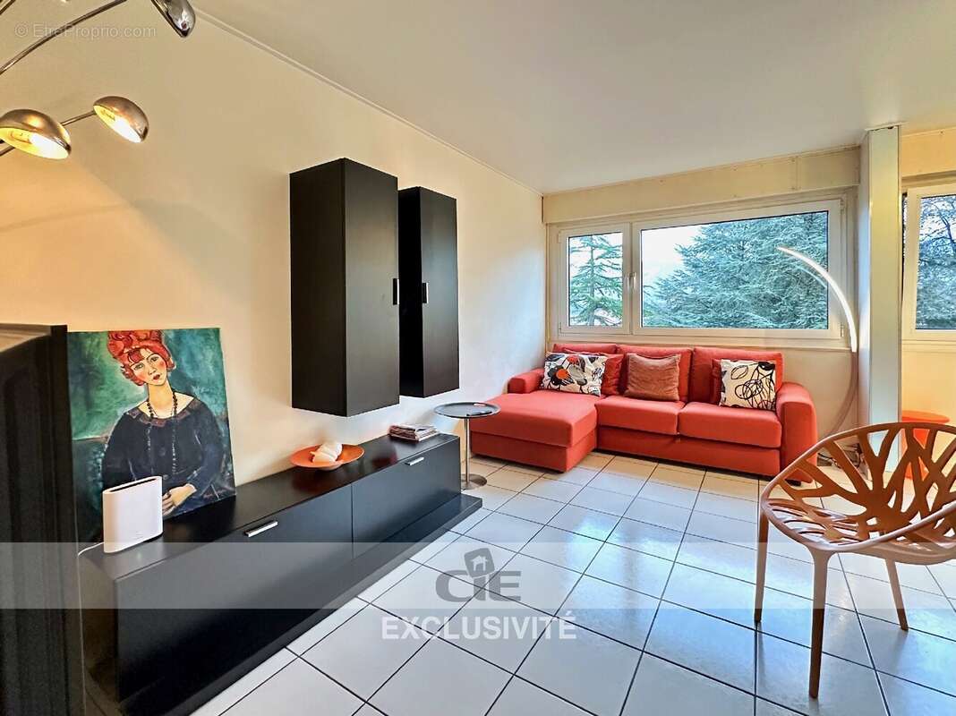 Appartement à SAINT-JULIEN-EN-GENEVOIS