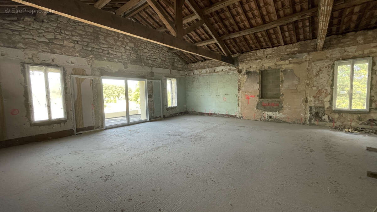 Appartement à SAINT-DREZERY