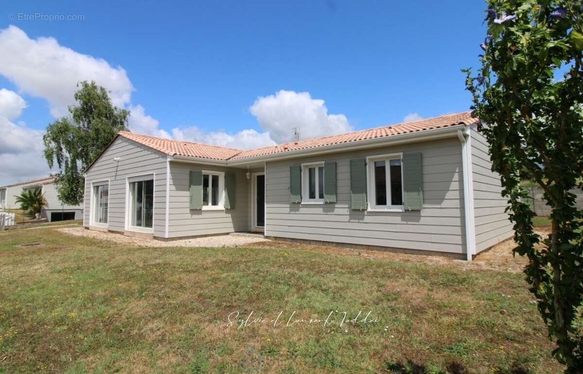 Maison à JONZAC