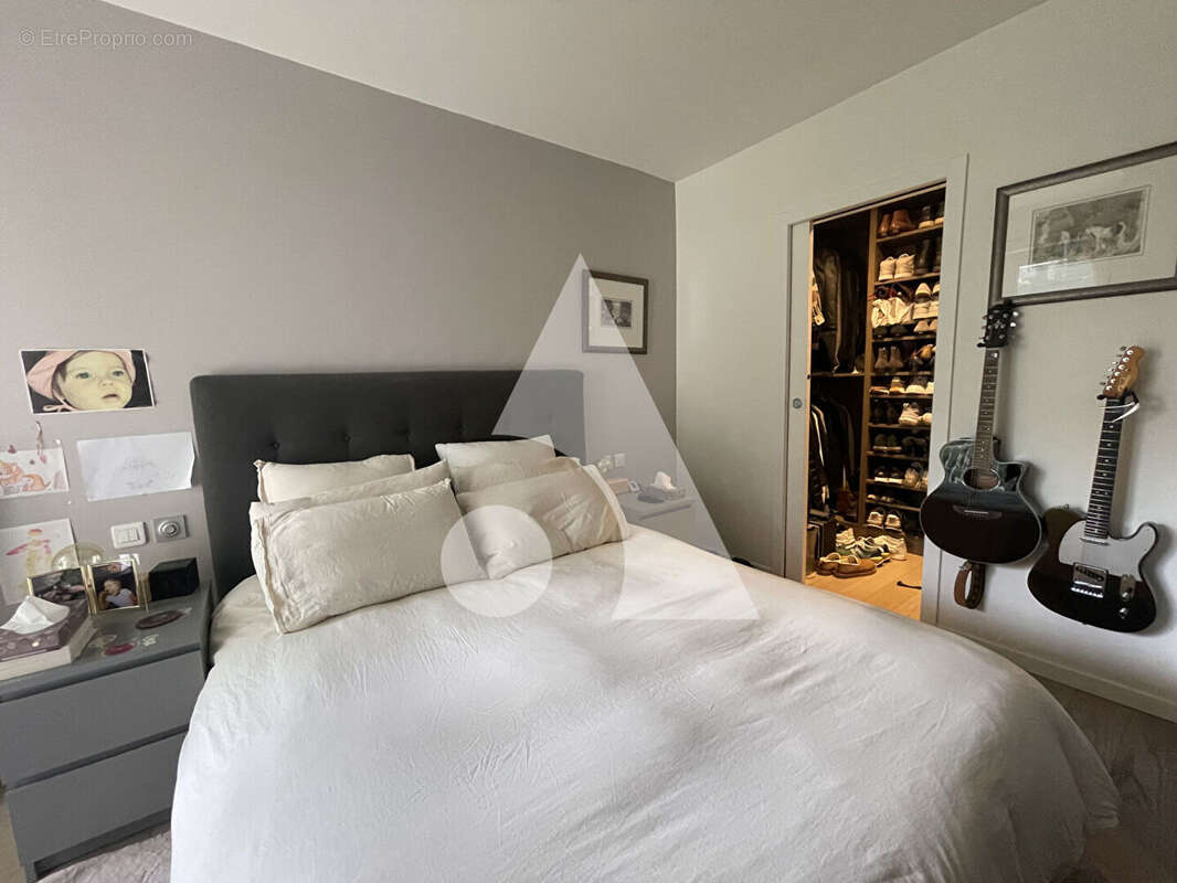 Appartement à SAINT-MAUR-DES-FOSSES