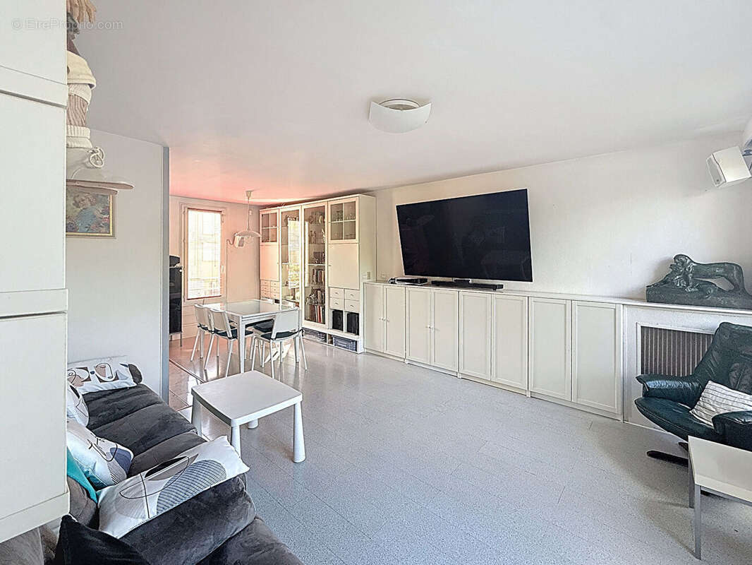 Appartement à MAUREPAS