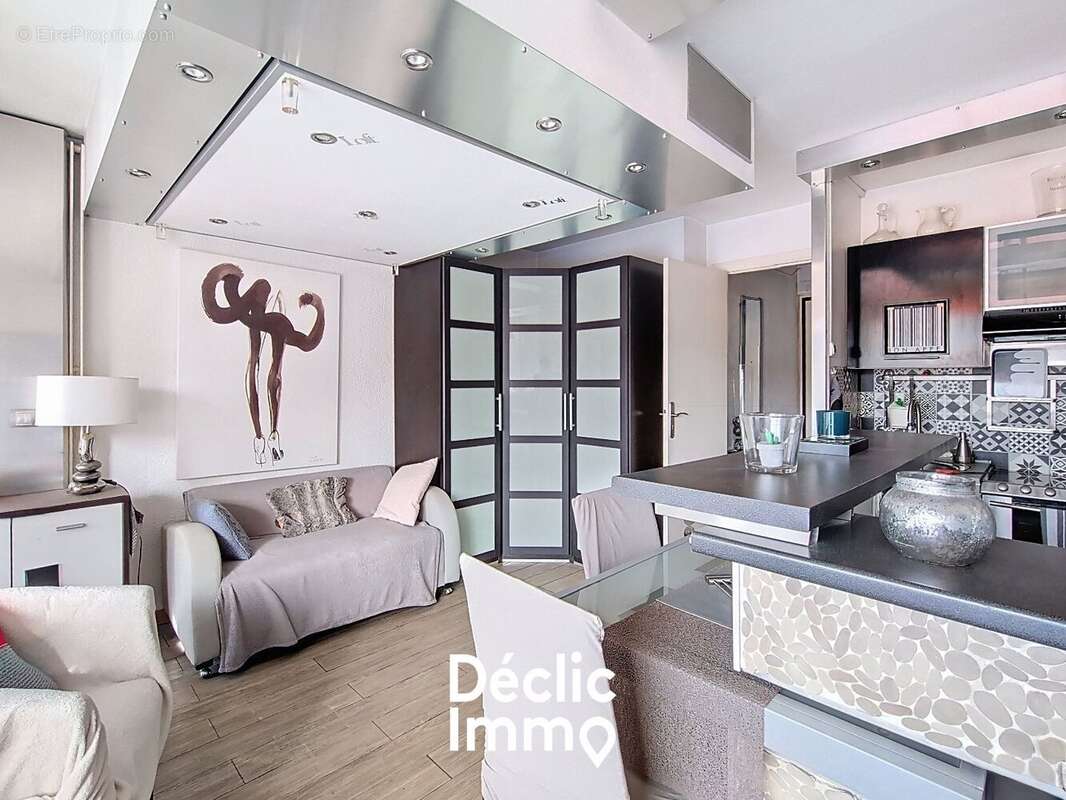 Appartement à ROQUEBRUNE-CAP-MARTIN