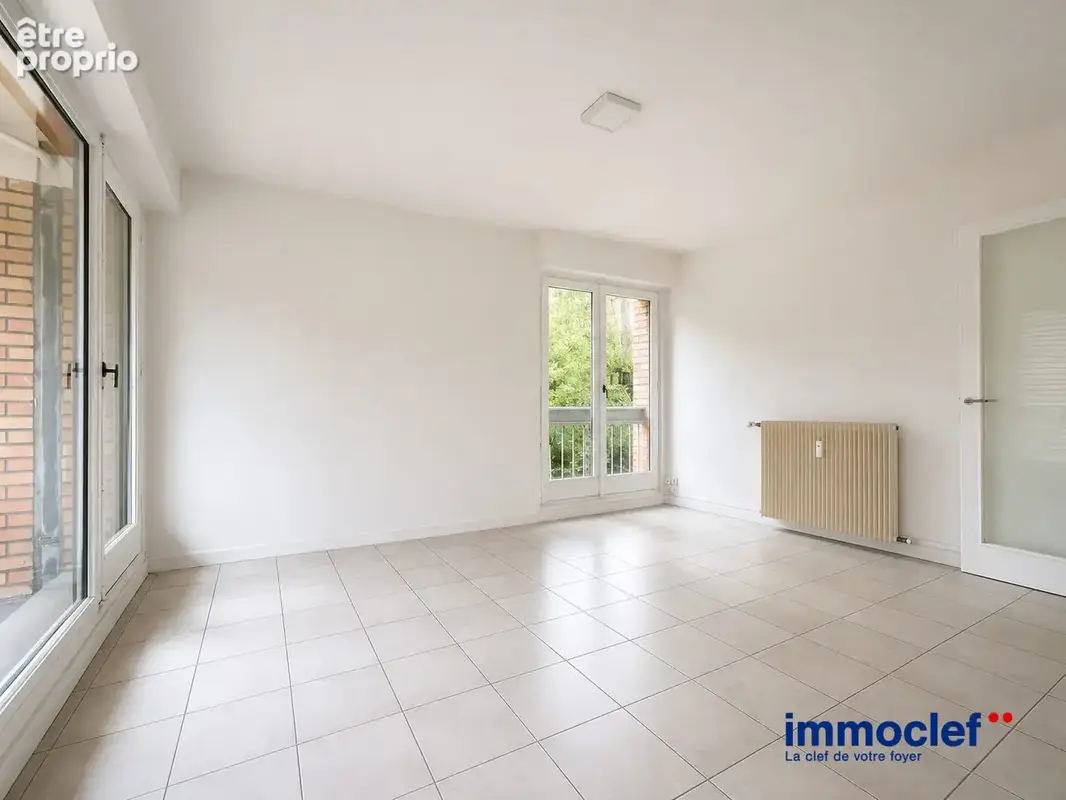 Appartement 46 m² à La Madeleine  - photo 2