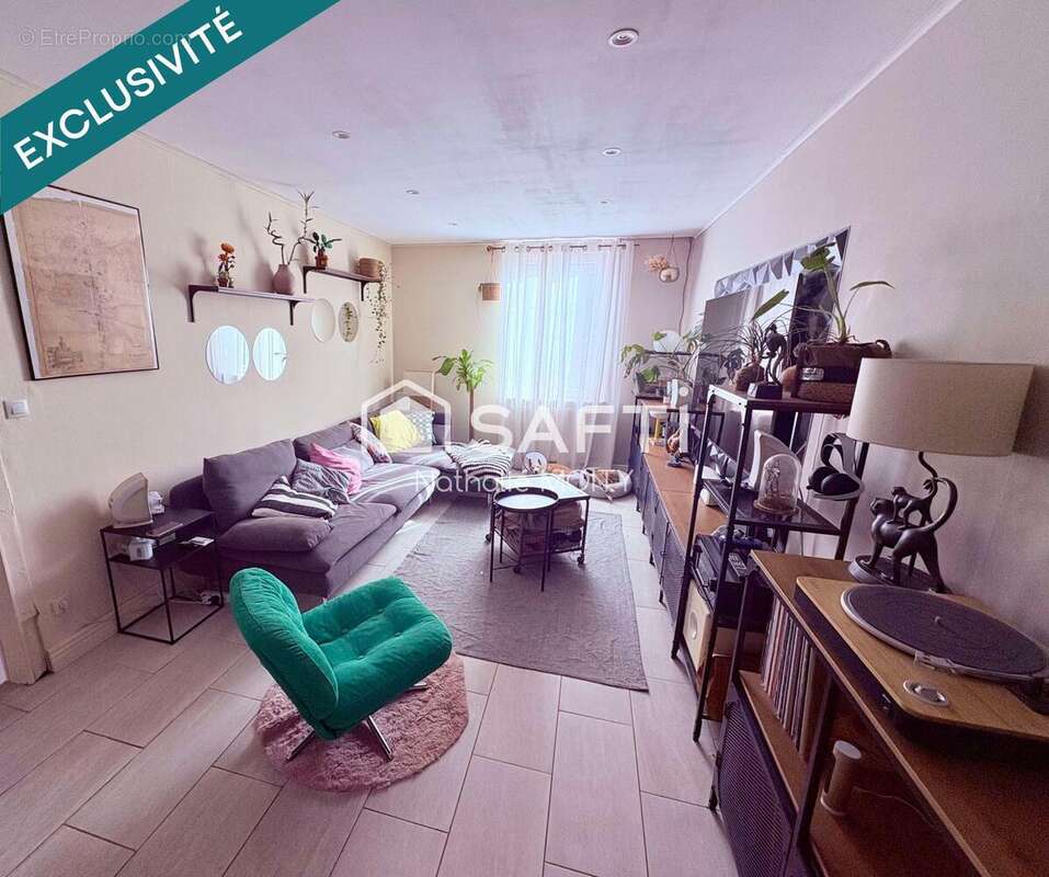 Photo 2 - Maison à SAINT-QUENTIN