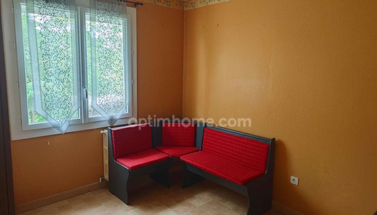 Maison de 5 pièces – 110 m² – au calme – Le Dorat (87) – 109 000 € FAI - photo 11