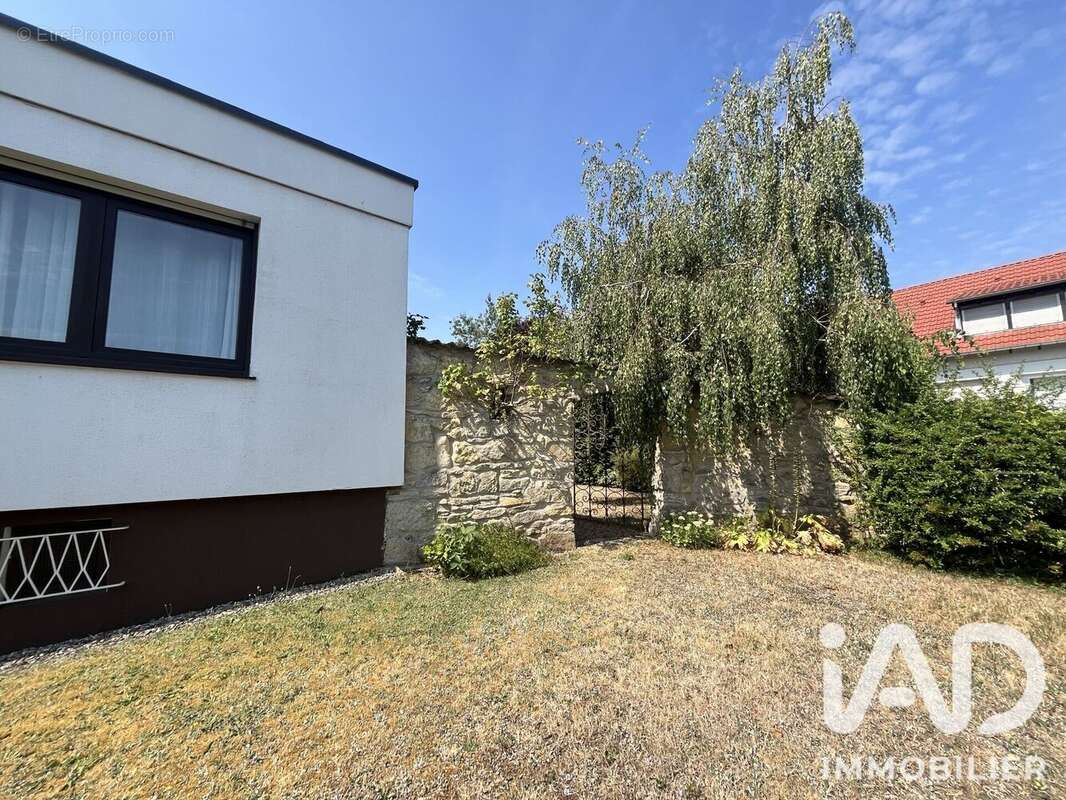 Maison 105 m² à Forbach  - photo 3