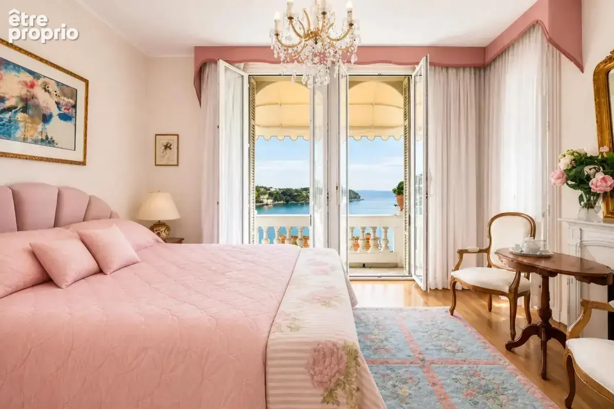 Maison de 7 pièces de 170 m² à Roquebrune-Cap-Martin - photo 18