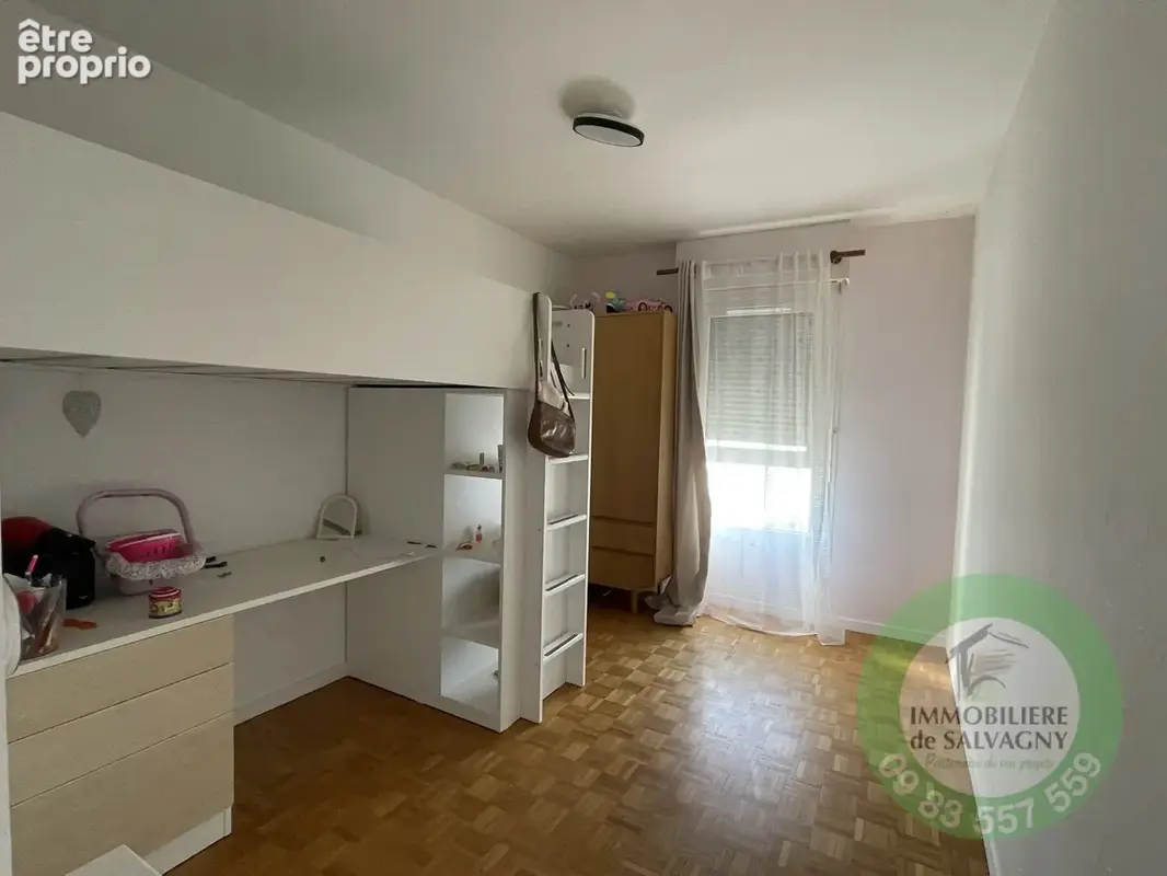 A vendre appartement t4 / t5 de 100 m2 a champagne au mont d'or - photo 8