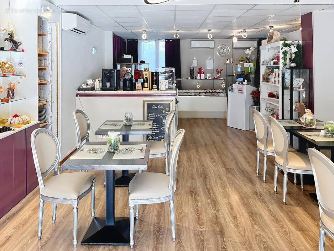 Photo 1 - Commerce à BRIGNOLES