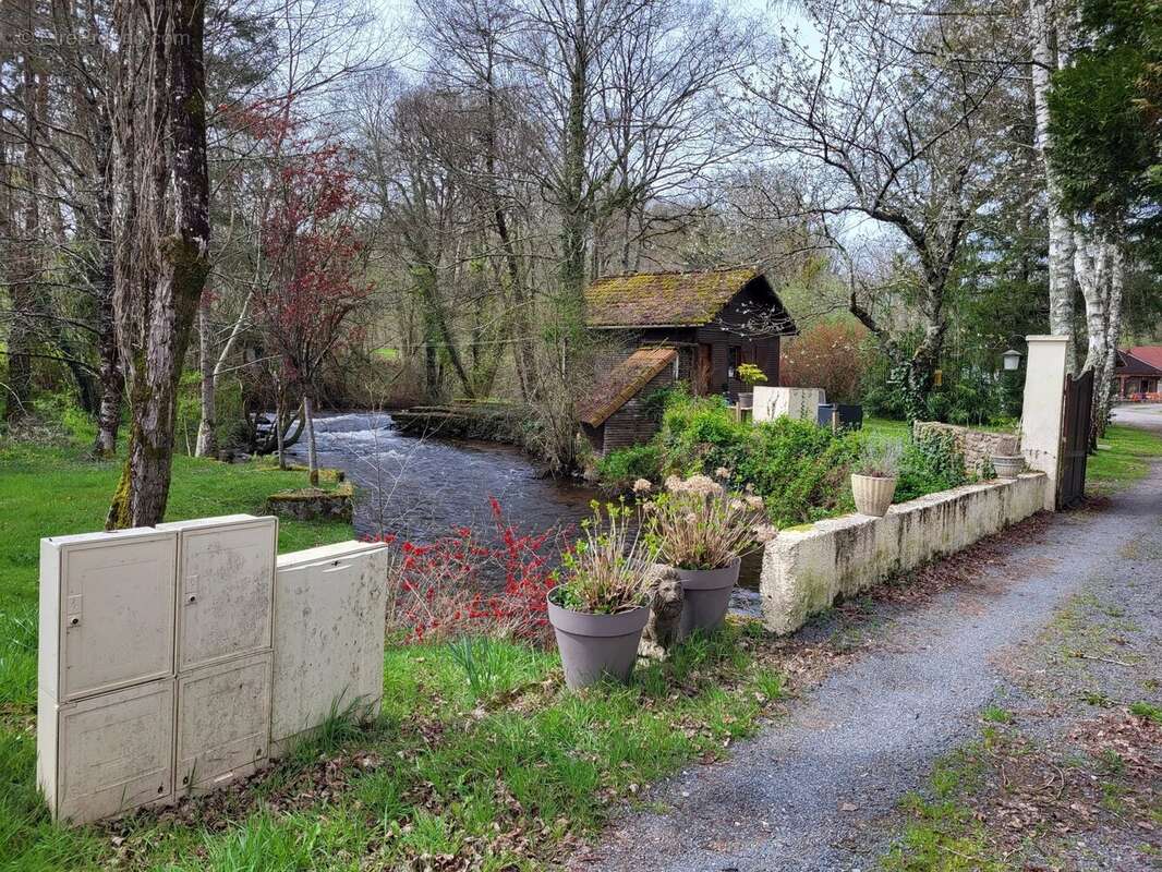Maison idyllique au bord d'un lac avec gîtes - Haute Vienne - photo 26