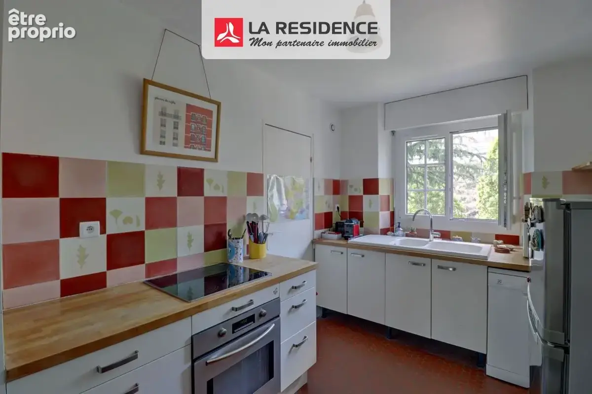 Appartement 4 pièces 80 m² à vendre à Le Pecq (78230) - photo 4
