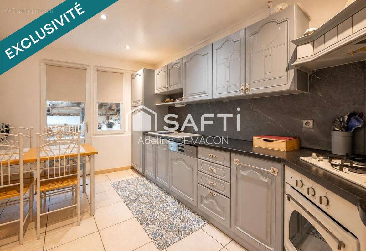 Maison 130 m² à Colmey  - photo 8