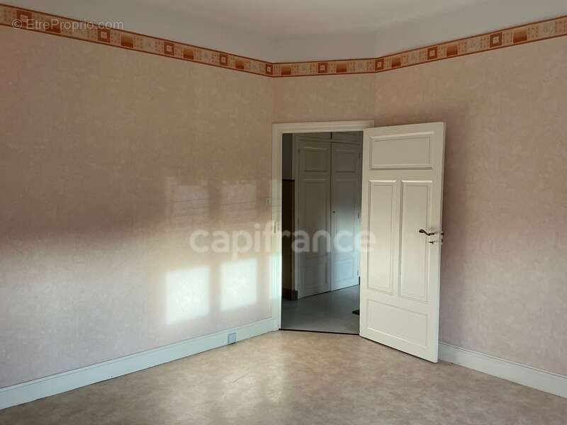 Maison à BELLERIVE-SUR-ALLIER