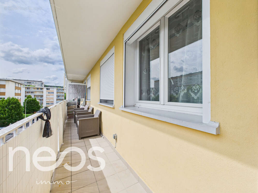 Appartement à CHENOVE