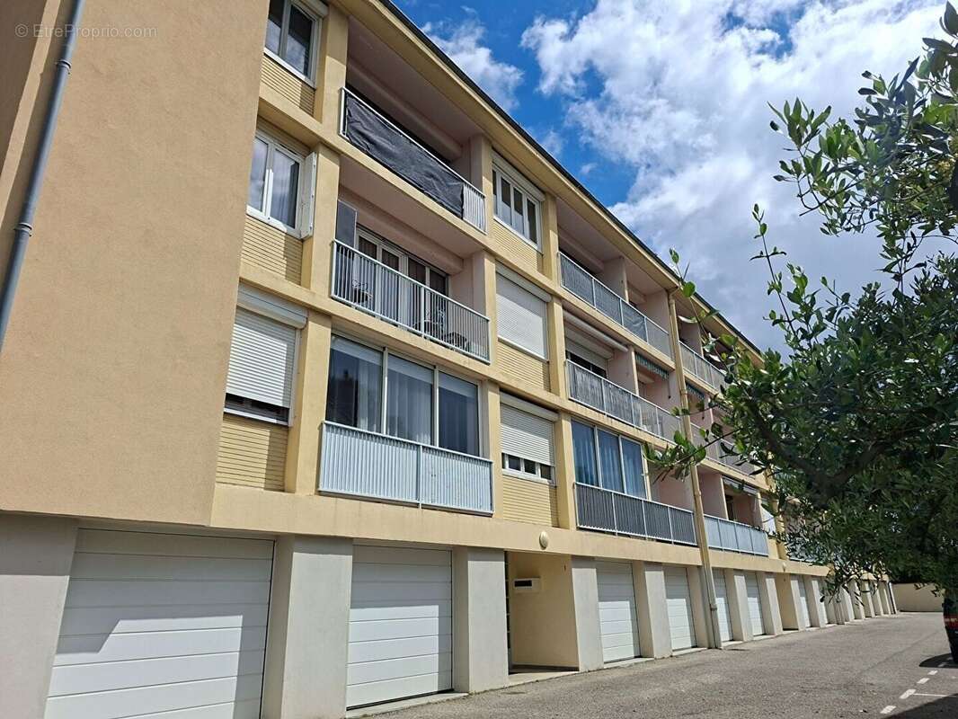 Appartement à BOURG-LES-VALENCE