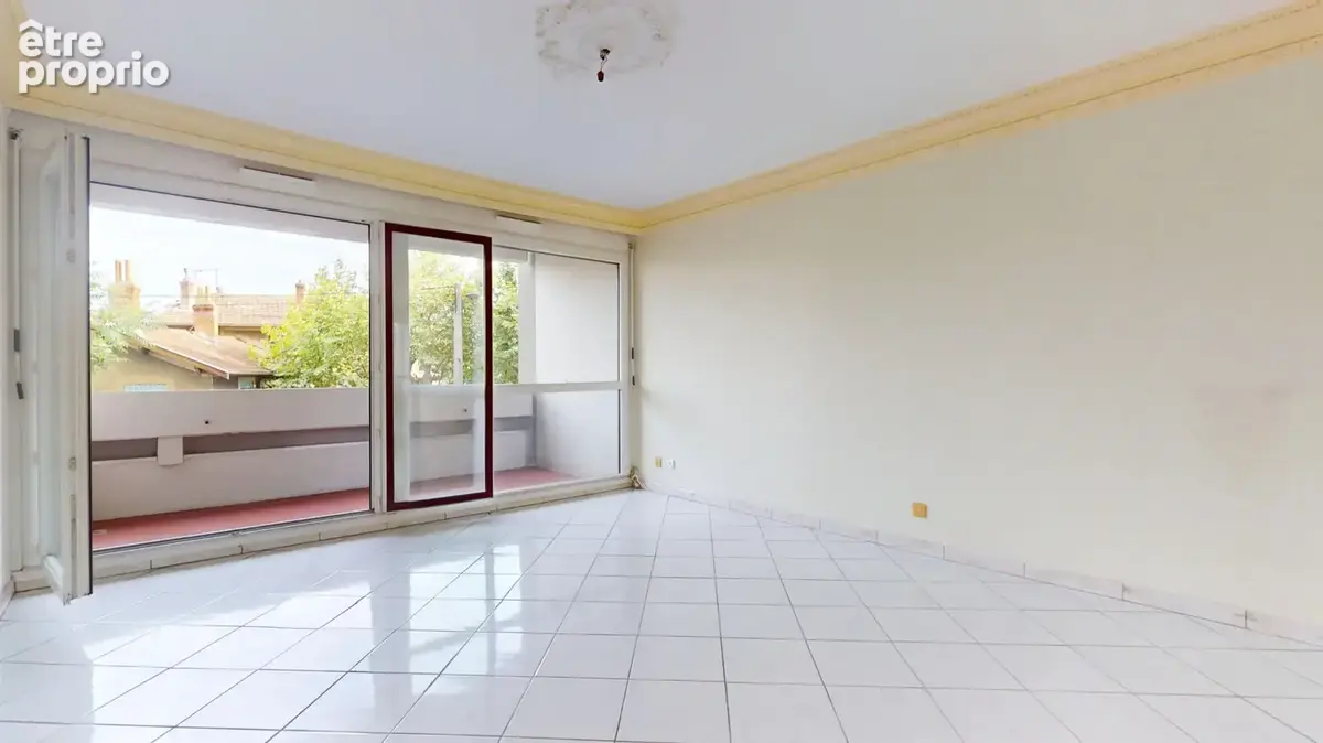 Secteur Grandclément / Réguillon - T4 traversant et sans vis-à-vis - photo 5