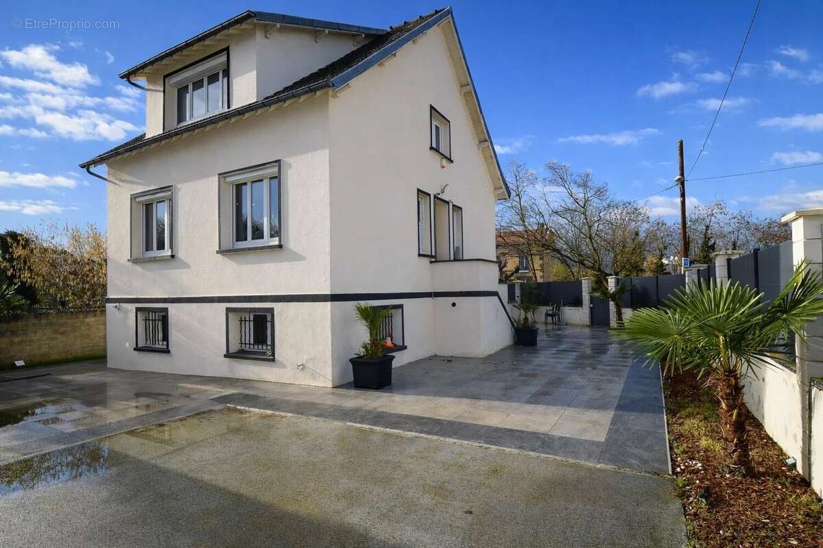 Maison à CHATOU