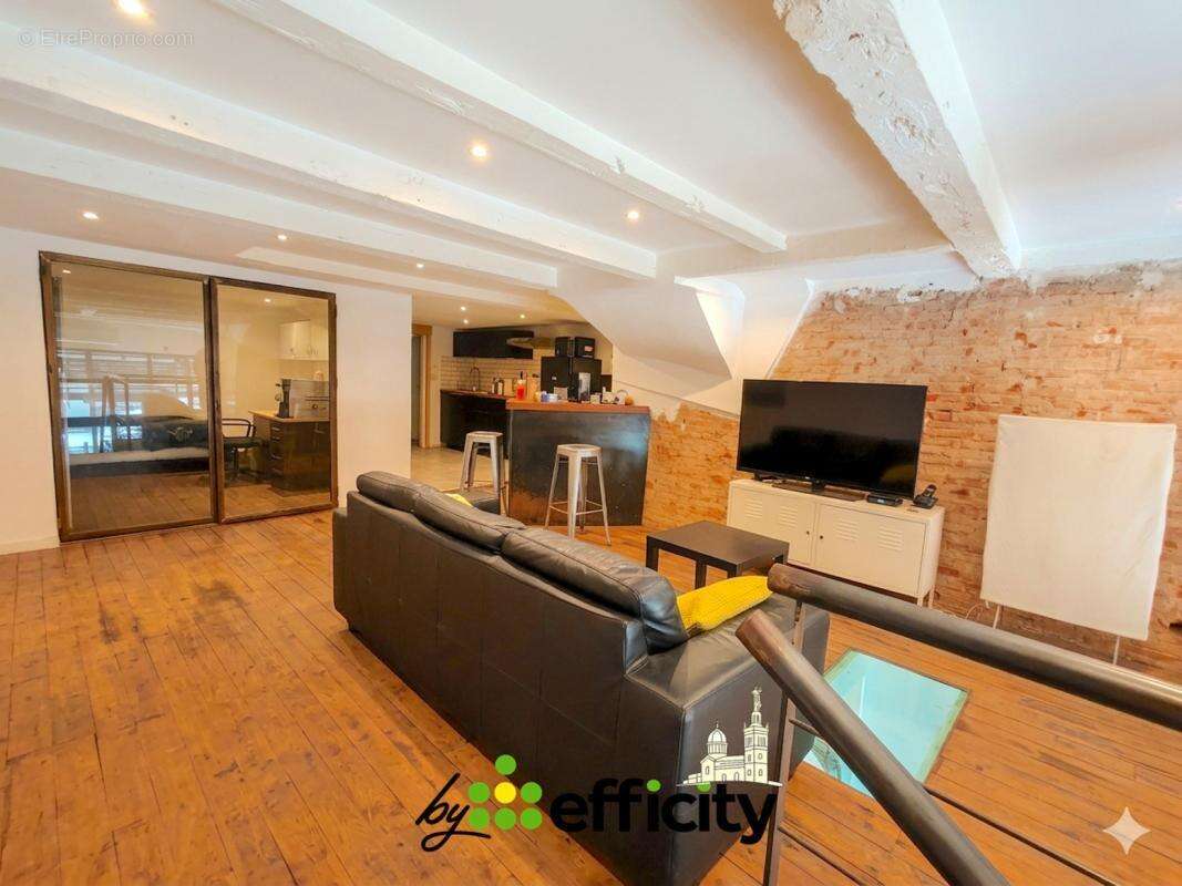 Locaux/Biens immobiliers - photo 4