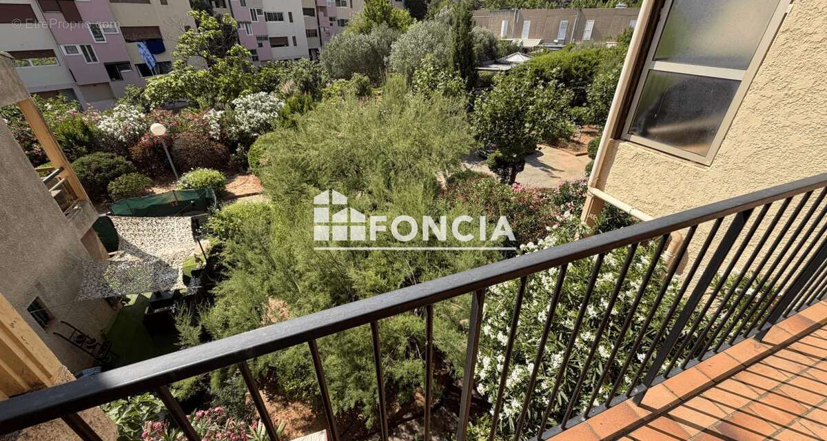 Appartement à HYERES