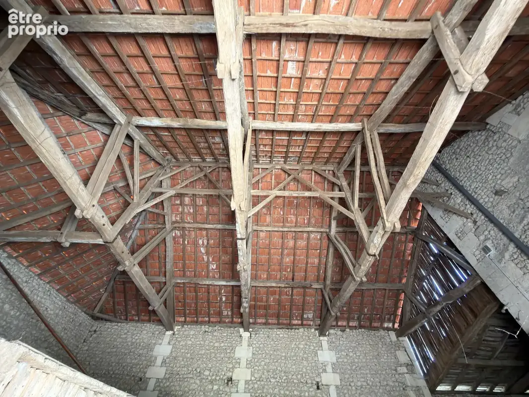 Charmante propriété en pierre avec grange et terrasse couverte - photo 19