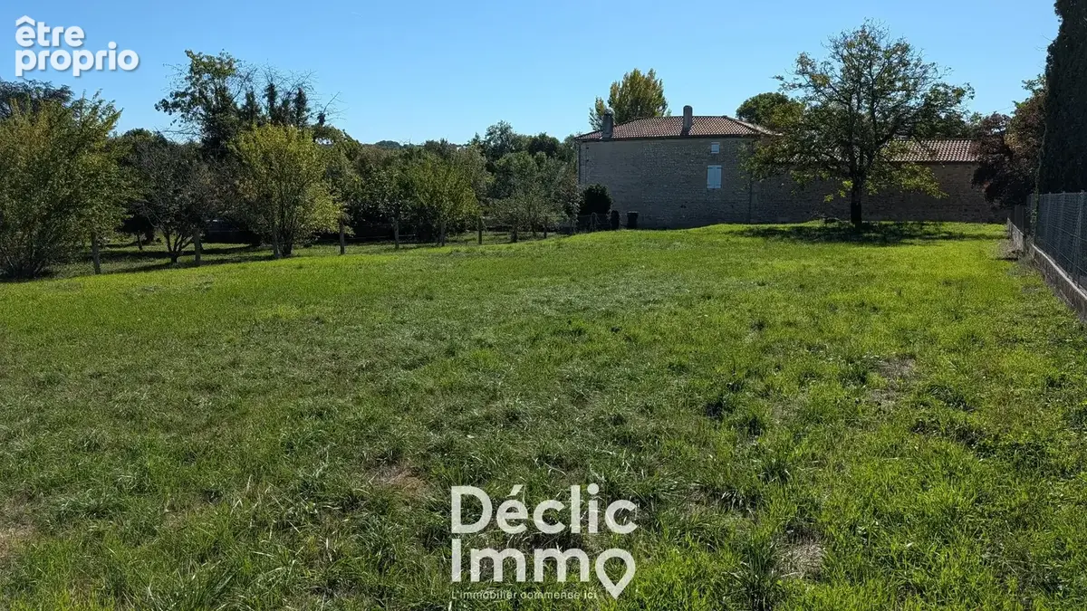 Mansle-les-Fontaines  Terrain à bâtir de 2 000 m²  Accès RN10 - photo 4