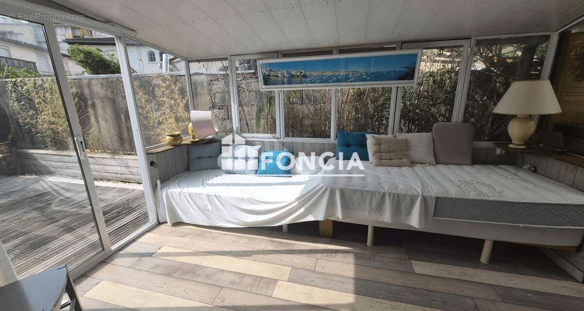 Maison/immeuble en monopropriété aux minimes avec fort rapport locatif - photo 5
