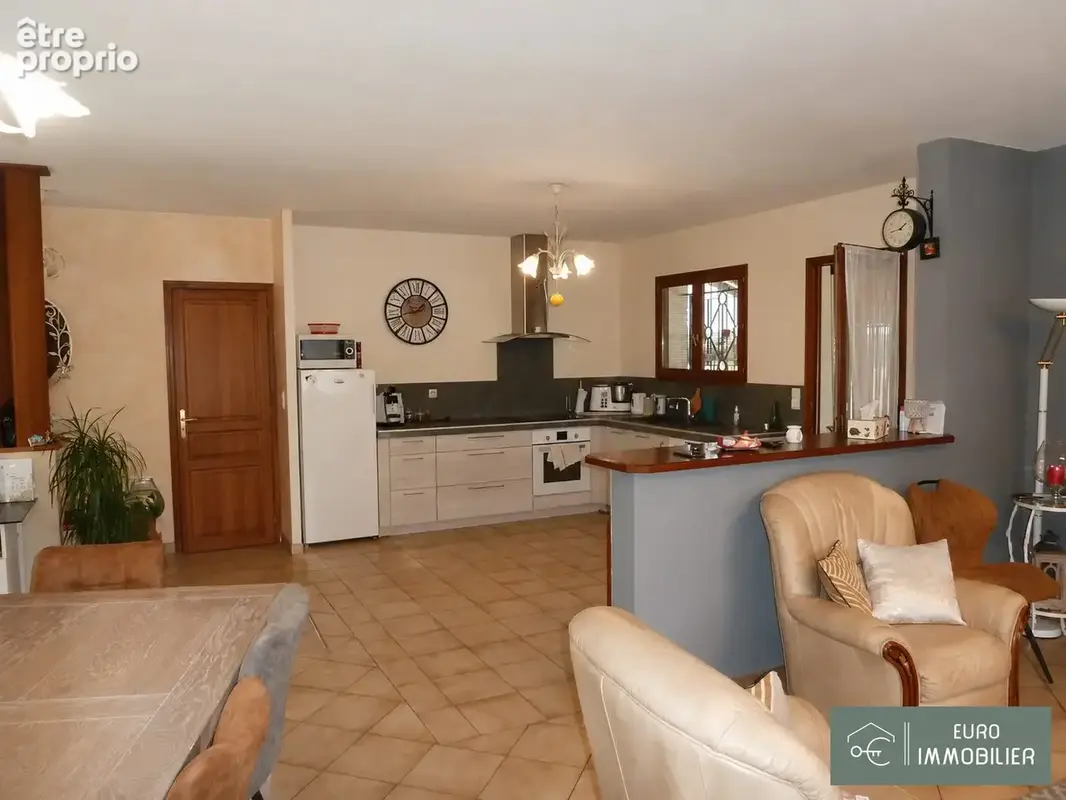 Maison 5 pièces 105 m² à vendre à Bazas (33430) - photo 5