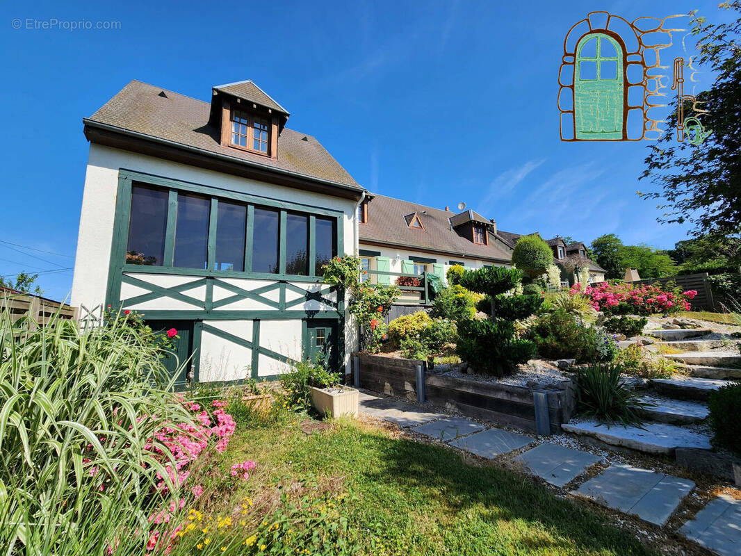 Maison à CORMENON