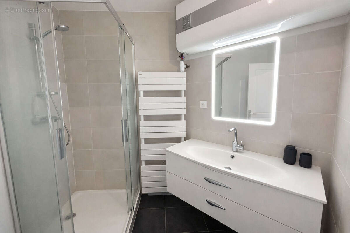 Appartement à ROSNY-SOUS-BOIS