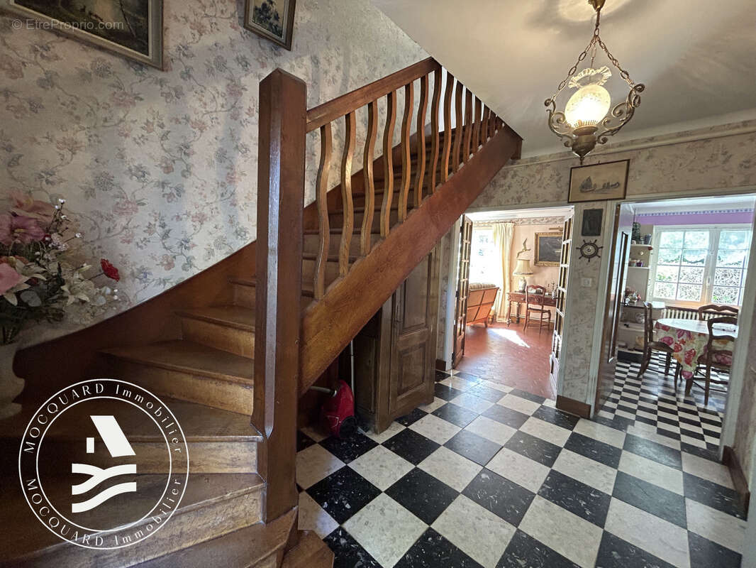 Maison à LOCMARIAQUER