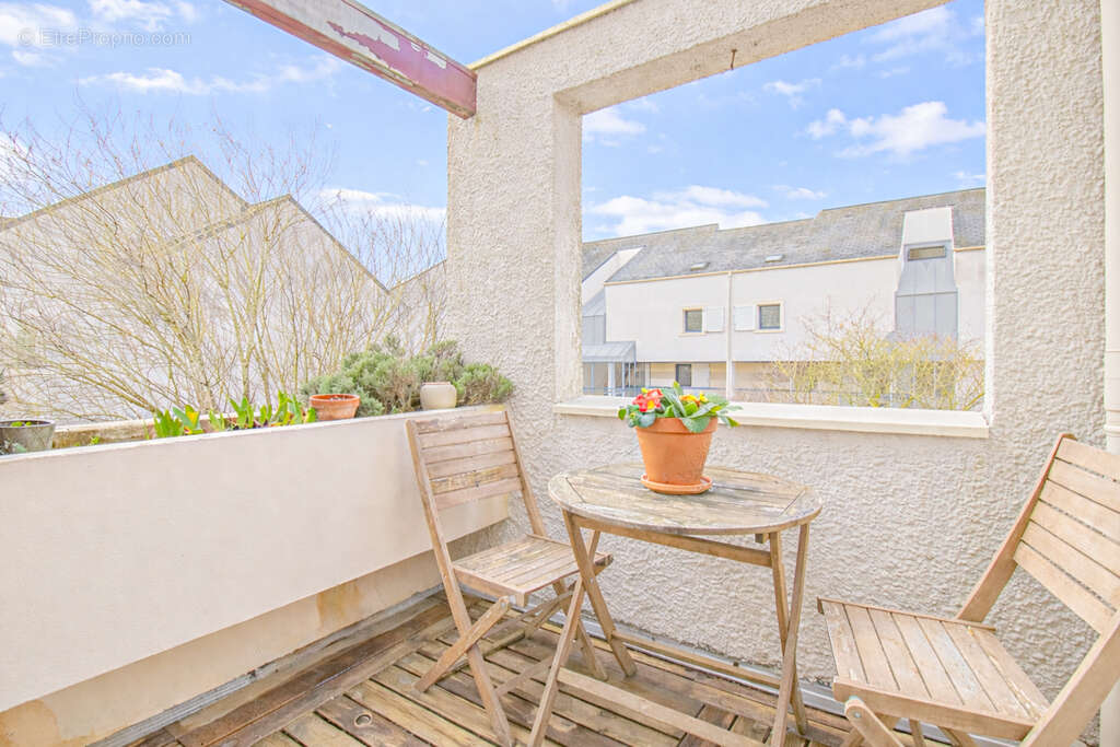 À VENDRE  Duplex 90 m²  Quartier recherché du Lac de Maine - photo 4
