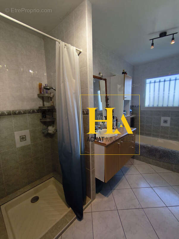 Maison à PEYREHORADE