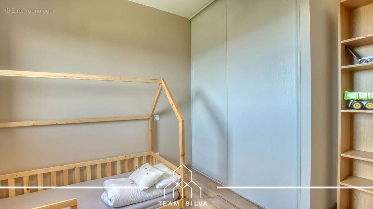 Maison 105 m² à Echalas  - photo 22