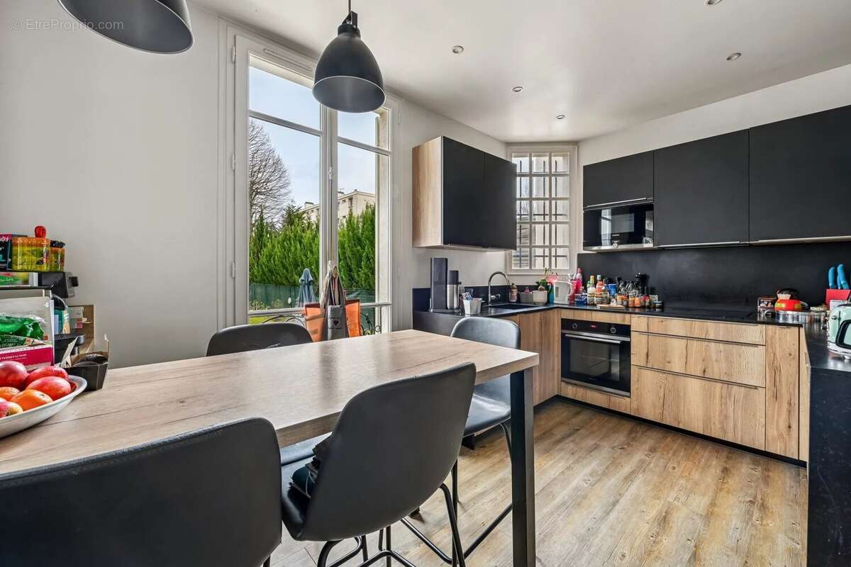 Maison à SAINT-MAUR-DES-FOSSES