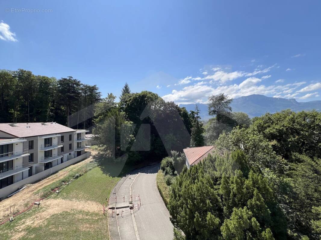Appartement à POISAT