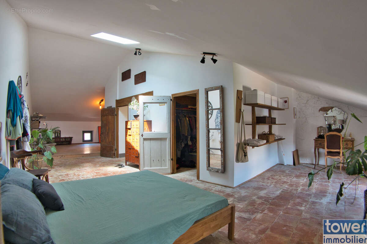 Maison à TOUROUZELLE