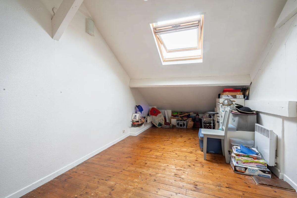 Appartement à LE PERREUX-SUR-MARNE