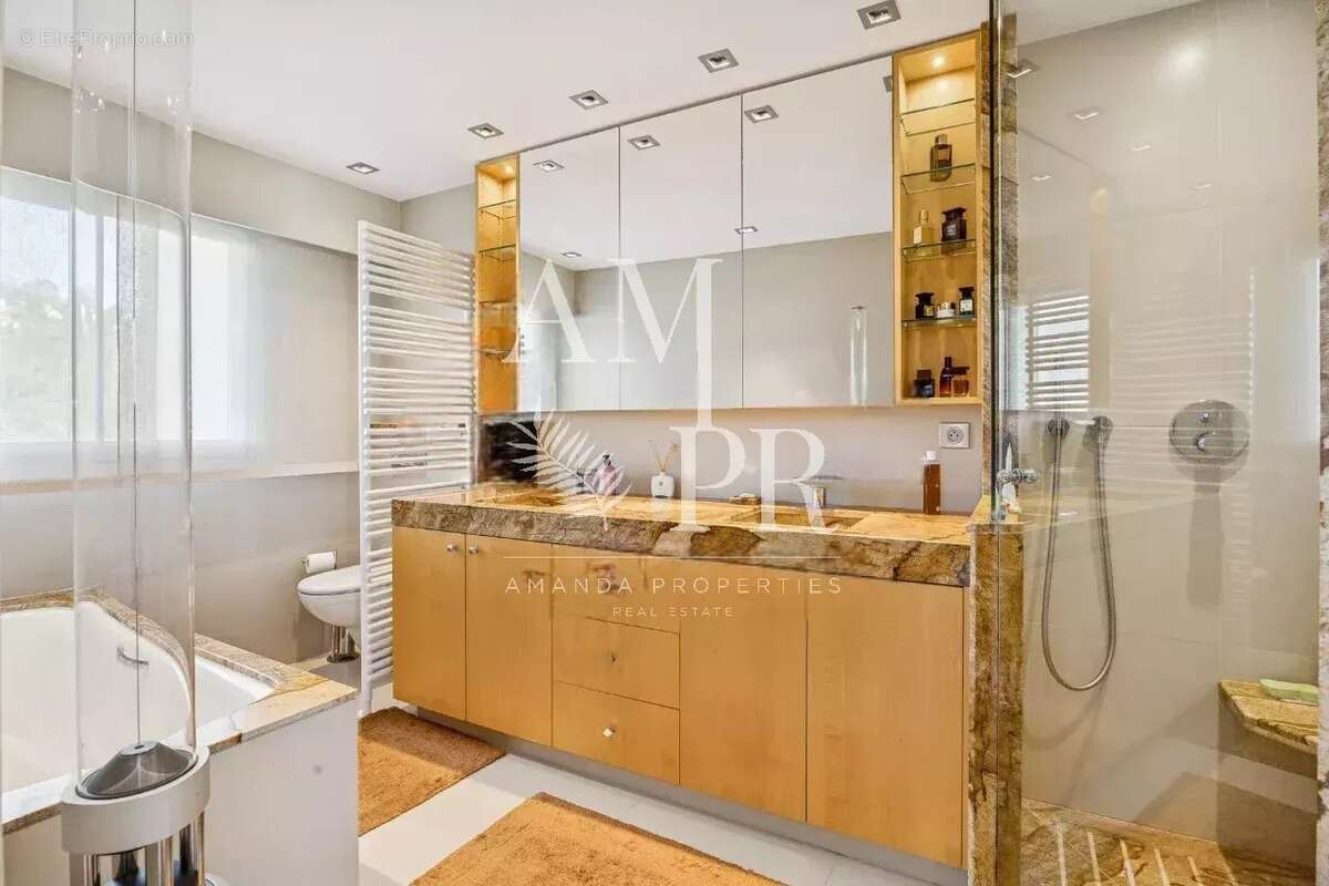 Cannes Californie Superbe duplex de 124 M2 en dernier étage avec 75M2 de terrasse - photo 13