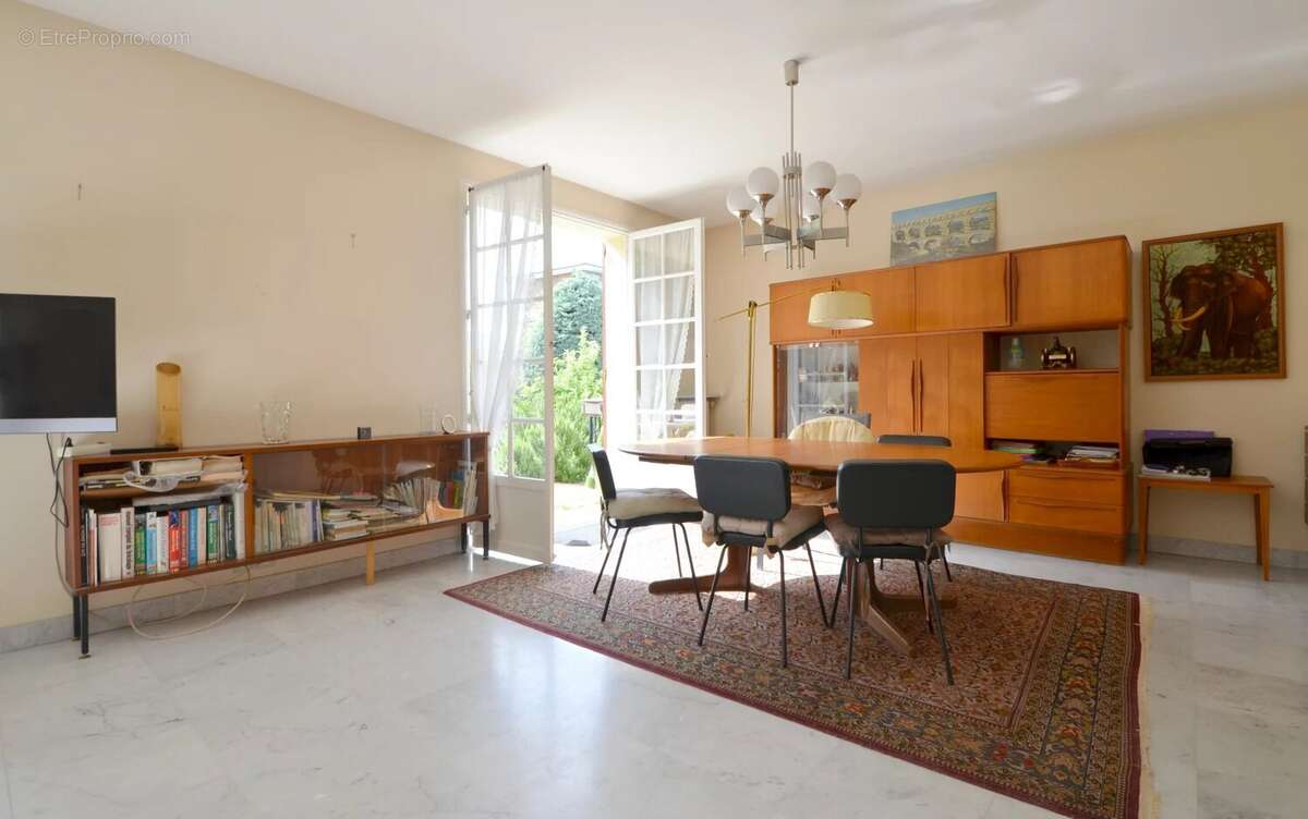 Maison à CROISSY-SUR-SEINE