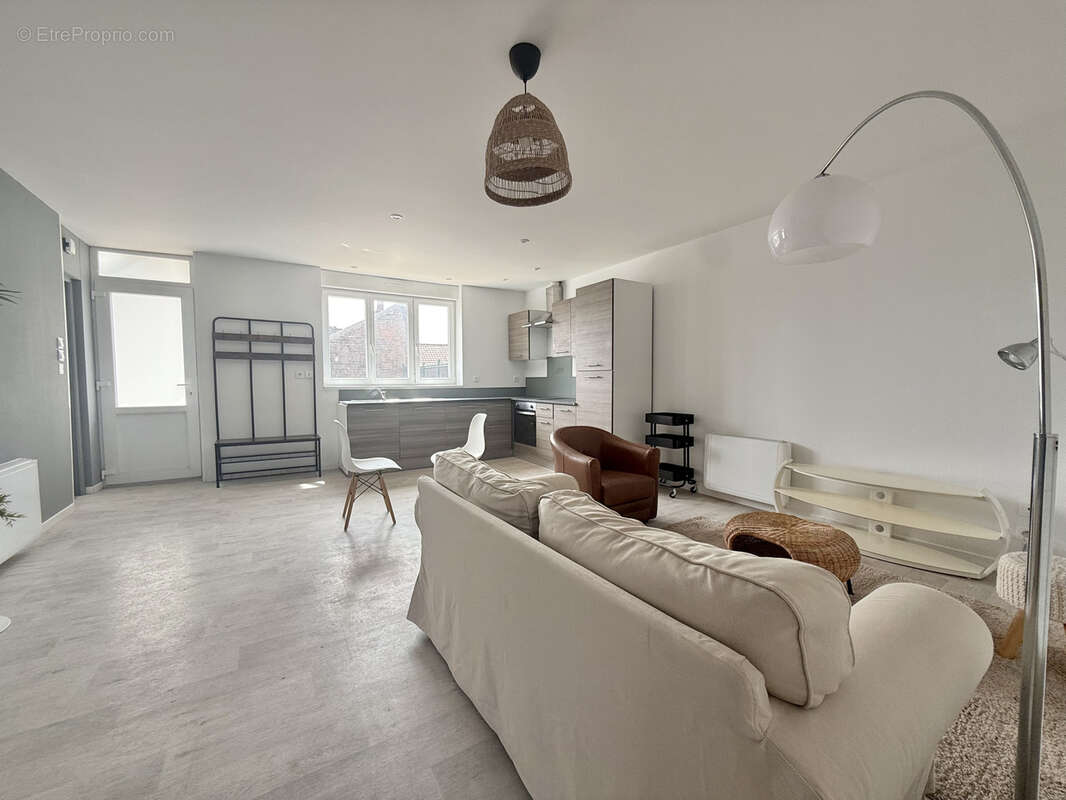 Appartement T4 - 71m2 Tourcoing - photo 3