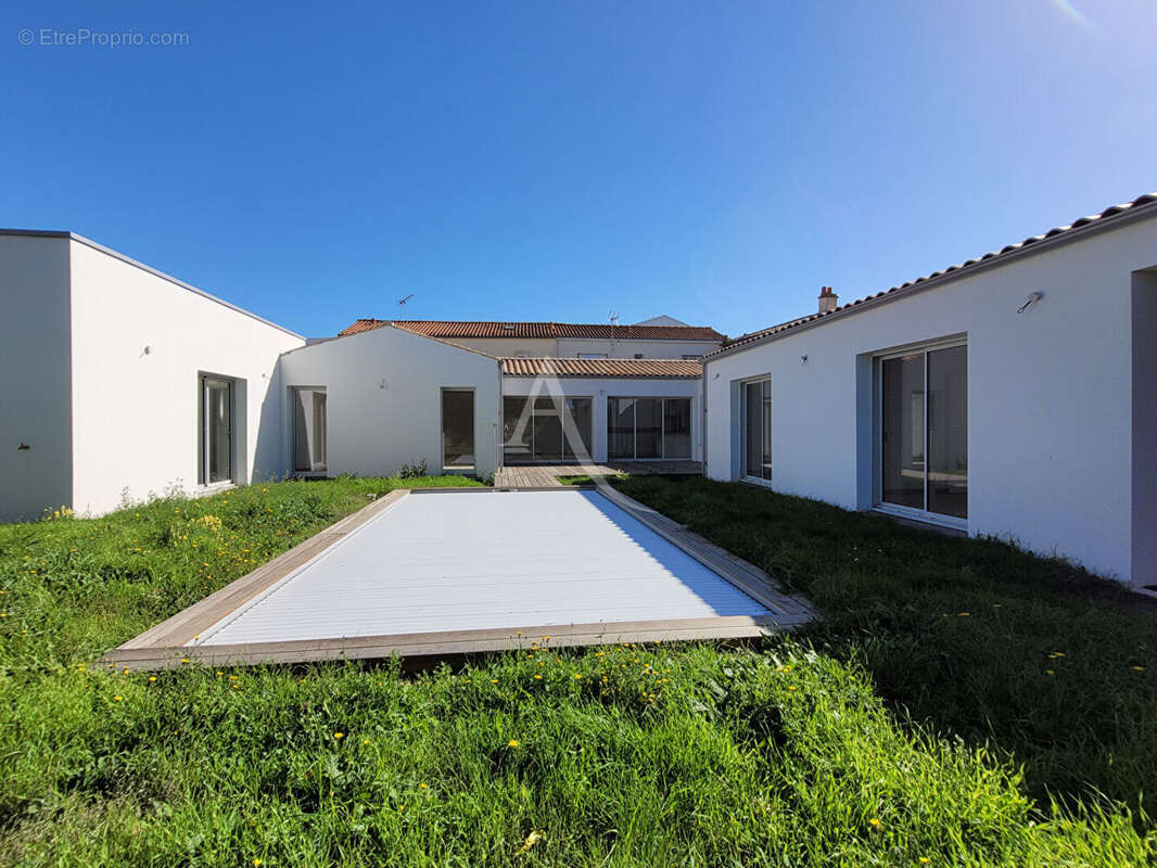 Maison à PUILBOREAU